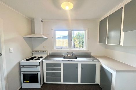 Photo of property in 4/8 Winspear Place, Manukau, Auckland, 2025