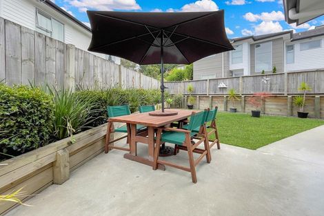 Photo of property in 50u2 Banbury Crescent, Fairfield, Hamilton, 3214