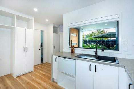 Photo of property in 71b/4 Main Road, Redcliffs, Christchurch, 8081