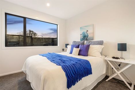 Photo of property in 7 Meg Lane, Glen Eden, Auckland, 0602