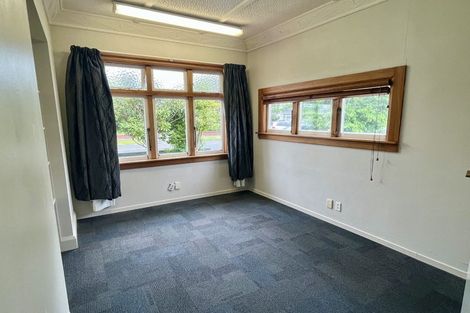 Photo of property in 58 Rangitane Street, Palmerston North, 4414