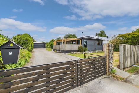 Photo of property in 8 Coleman Place, Darfield, 7510