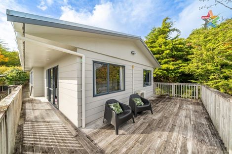 Photo of property in 30 Plateau Road, Te Marua, Upper Hutt, 5018