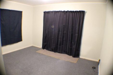 Photo of property in 3/94 Birkenhead Avenue, Birkenhead, Auckland, 0626