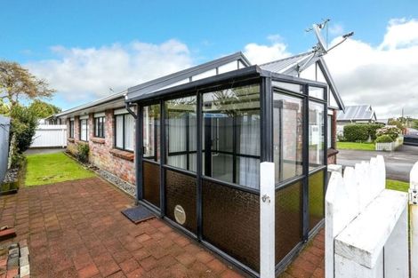 Photo of property in 1/217 Coronation Avenue, Welbourn, New Plymouth, 4310