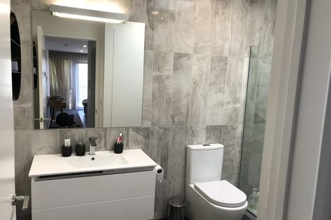 Photo of property in 4/275 Kilmore Street, Christchurch Central, Christchurch, 8011