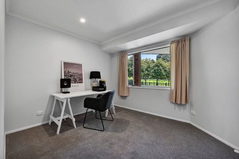 Photo of property in 377 Frankley Road, Ferndale, New Plymouth, 4310