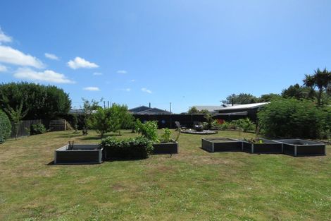 Photo of property in 8 Romilly Street, Westport, 7825