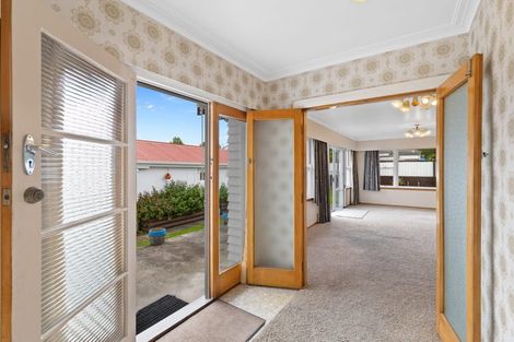 Photo of property in 10 Clarke Avenue, Te Aroha, 3320