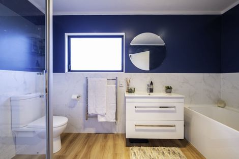 Photo of property in 34 Samwell Drive, Whitby, Porirua, 5024