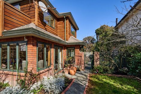 Photo of property in 7 Massey Avenue, Woburn, Lower Hutt, 5010
