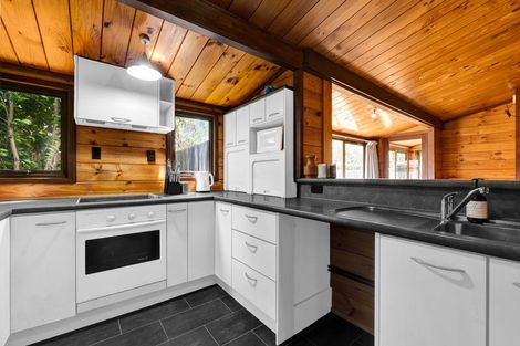 Photo of property in 242 Waihi Road, Hawera, 4610