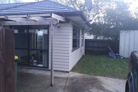 Photo of property in 42 Luanda Drive, Ranui, Auckland, 0612
