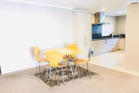 Photo of property in 20a Malmo Place, Massey, Auckland, 0614