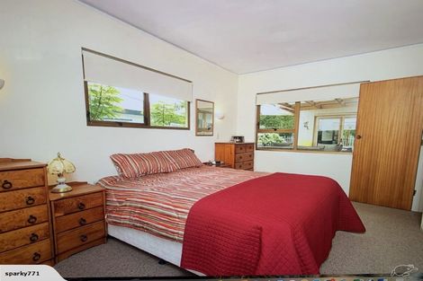 Photo of property in 2/146 Queen Street, Pukekohe, 2120