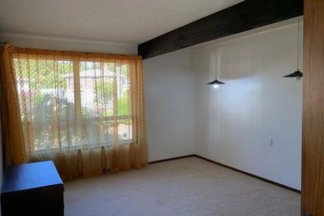 Photo of property in 7 Totara Terrace, Inglewood, 4330