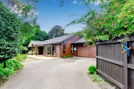 Photo of property in 11a Kohekohe Road, Waikanae, 5036