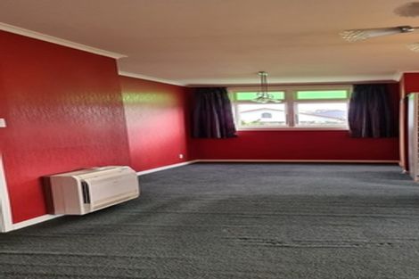 Photo of property in 44 Monckton Street, Feilding, 4702
