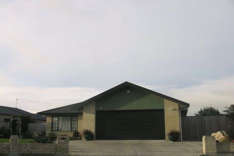 Photo of property in 8 Brookside Close, Highbury, Palmerston North, 4412