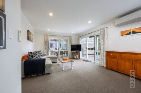 Photo of property in 11 Jessie Rise, Riverhead, 0820