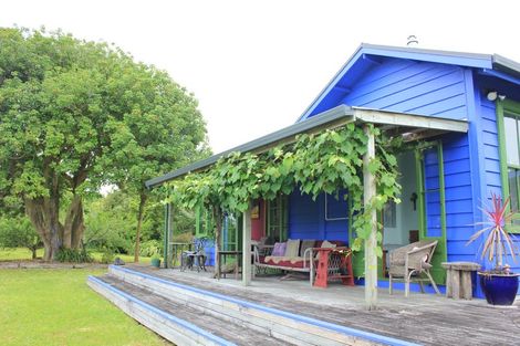 Photo of property in 126 Oneriri Road, Kaiwaka, 0573
