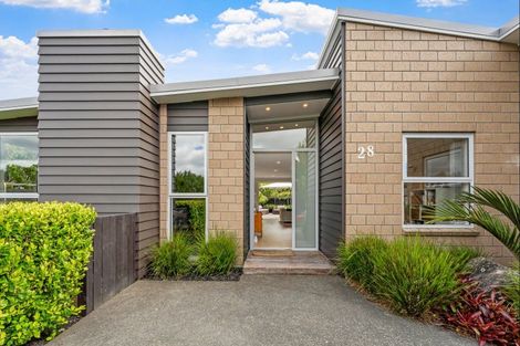 Photo of property in 28 Laly Haddon Place, Matakana, Warkworth, 0985