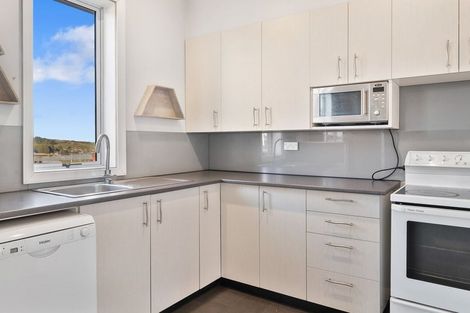 Photo of property in 9 Exmouth Street, Abbotsford, Dunedin, 9018