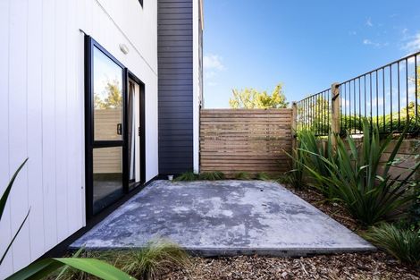 Photo of property in 20u2 Marama Street, Frankton, Hamilton, 3204