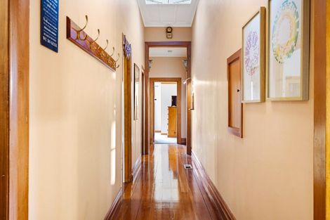 Photo of property in 7 Lucy Road, Bluff Hill, Napier, 4110