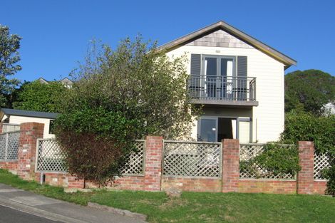 Photo of property in 22 Wingfield Place, Churton Park, Wellington, 6037