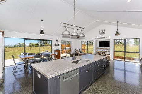 Photo of property in 85 Hunt Road, Pukekawa, Tuakau, 2696
