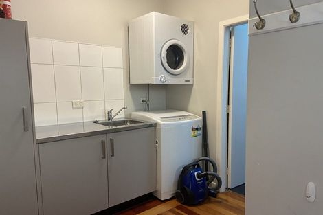Photo of property in 28a Moana Road, Okitu, Gisborne, 4010