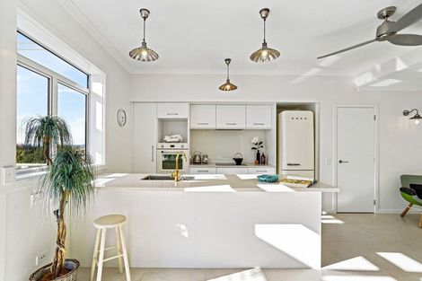 Photo of property in 114 Landmark Terrace, Orewa, 0931