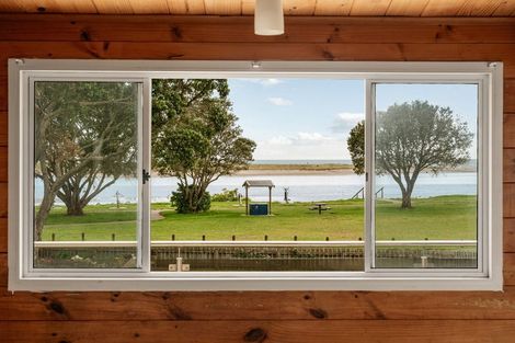 Photo of property in 6 Park Road, Maketu, Paengaroa, 3189