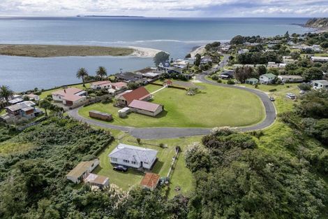 Photo of property in 44 Te Awhe Road, Maketu, 3189