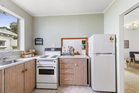 Photo of property in 35f1 Inglis Street, Seatoun, Wellington, 6022