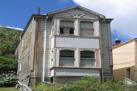 Photo of property in 37 Honiana Te Puni Street, Aro Valley, Wellington, 6021