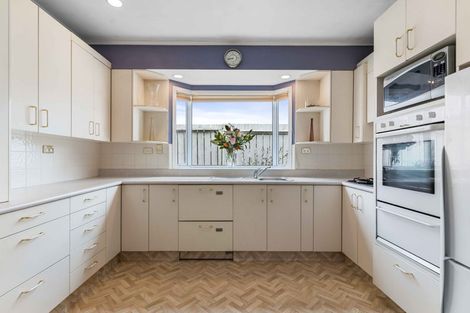 Photo of property in 214 Rangi Avenue, Whangamata, 3620