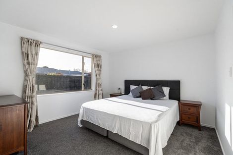 Photo of property in 21a Belfast Road, Belfast, Christchurch, 8051