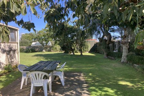 Photo of property in 81 Seymour Street, Waitara, 4320