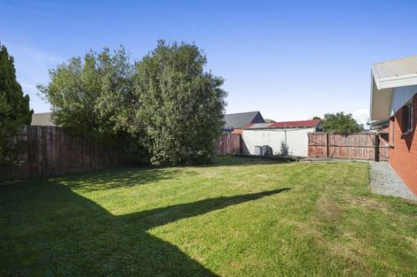 Photo of property in 52 Dunbarton Street, Redwood, Christchurch, 8051