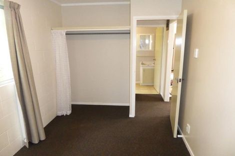 Photo of property in 4 Wyvern Place, Glenfield, Auckland, 0629
