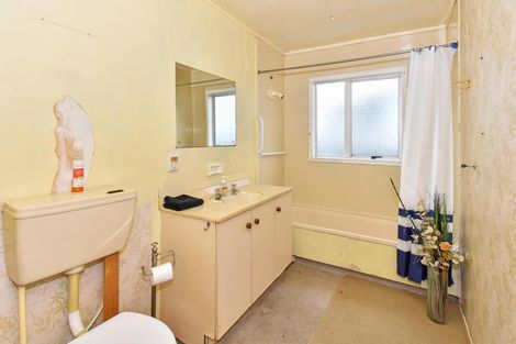 Photo of property in 2/2 Princess Street, Takanini, 2112