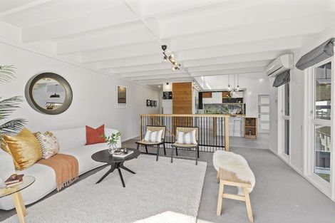 Photo of property in 51a Mandalay Terrace, Khandallah, Wellington, 6035