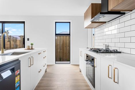 Photo of property in 27 Herridge Street, Woodend, 7691