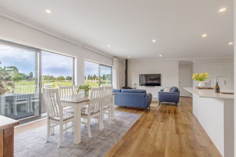 Photo of property in 12 Nelson Street, Woodville, 4997