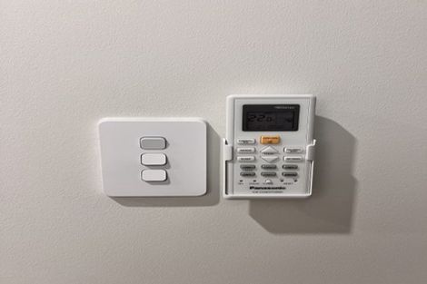 Photo of property in 20 Heketara Way, Massey, Auckland, 0614