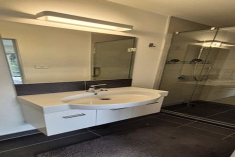 Photo of property in 3 Viridian Lane, Greenhithe, Auckland, 0632