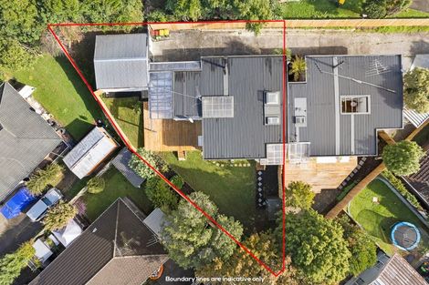 Photo of property in 2/8 Wilbur Place, Pakuranga Heights, Auckland, 2010