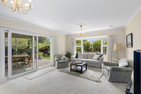 Photo of property in 31b Wai-iti Crescent, Woburn, Lower Hutt, 5010